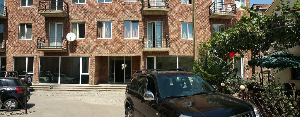 Hotel Feri Tbilisi Esterno foto