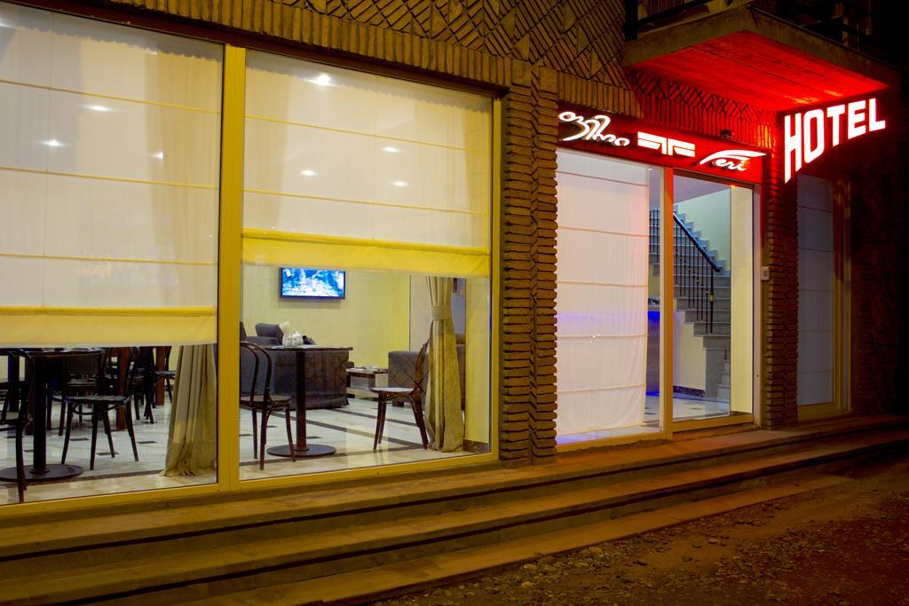 Hotel Feri Tbilisi Esterno foto