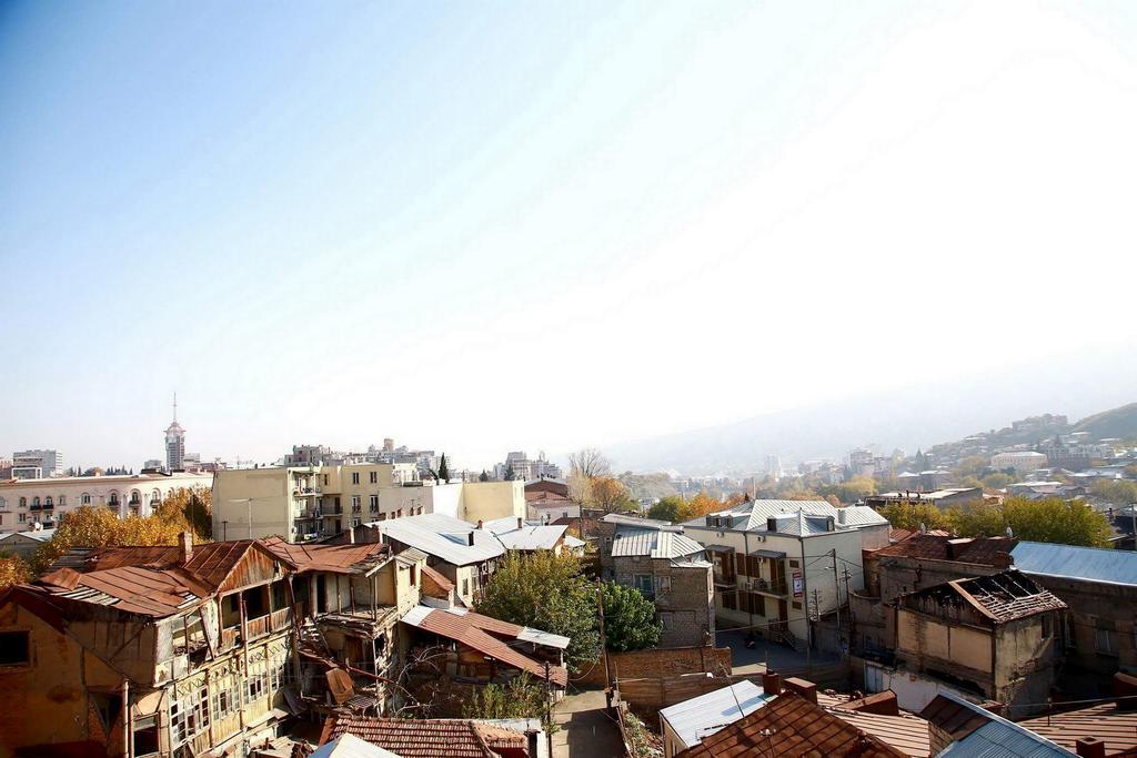 Hotel Feri Tbilisi Esterno foto