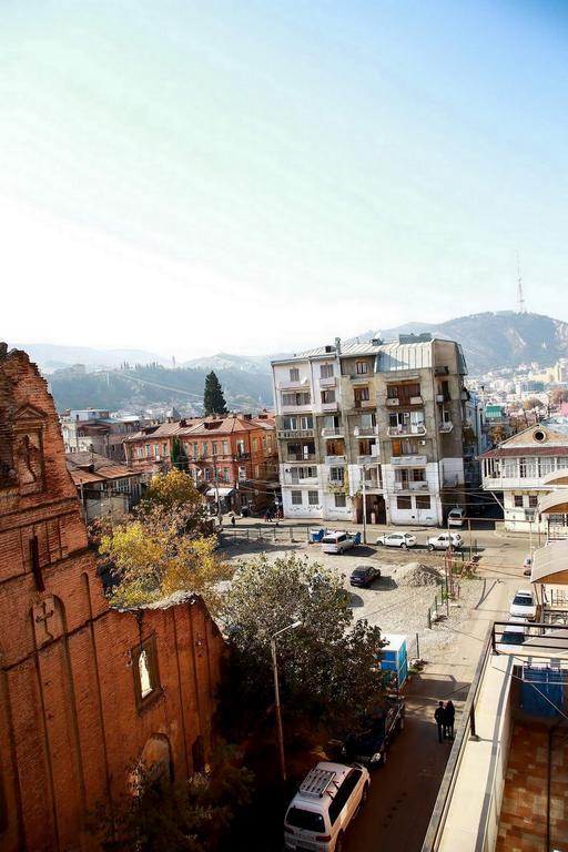 Hotel Feri Tbilisi Esterno foto